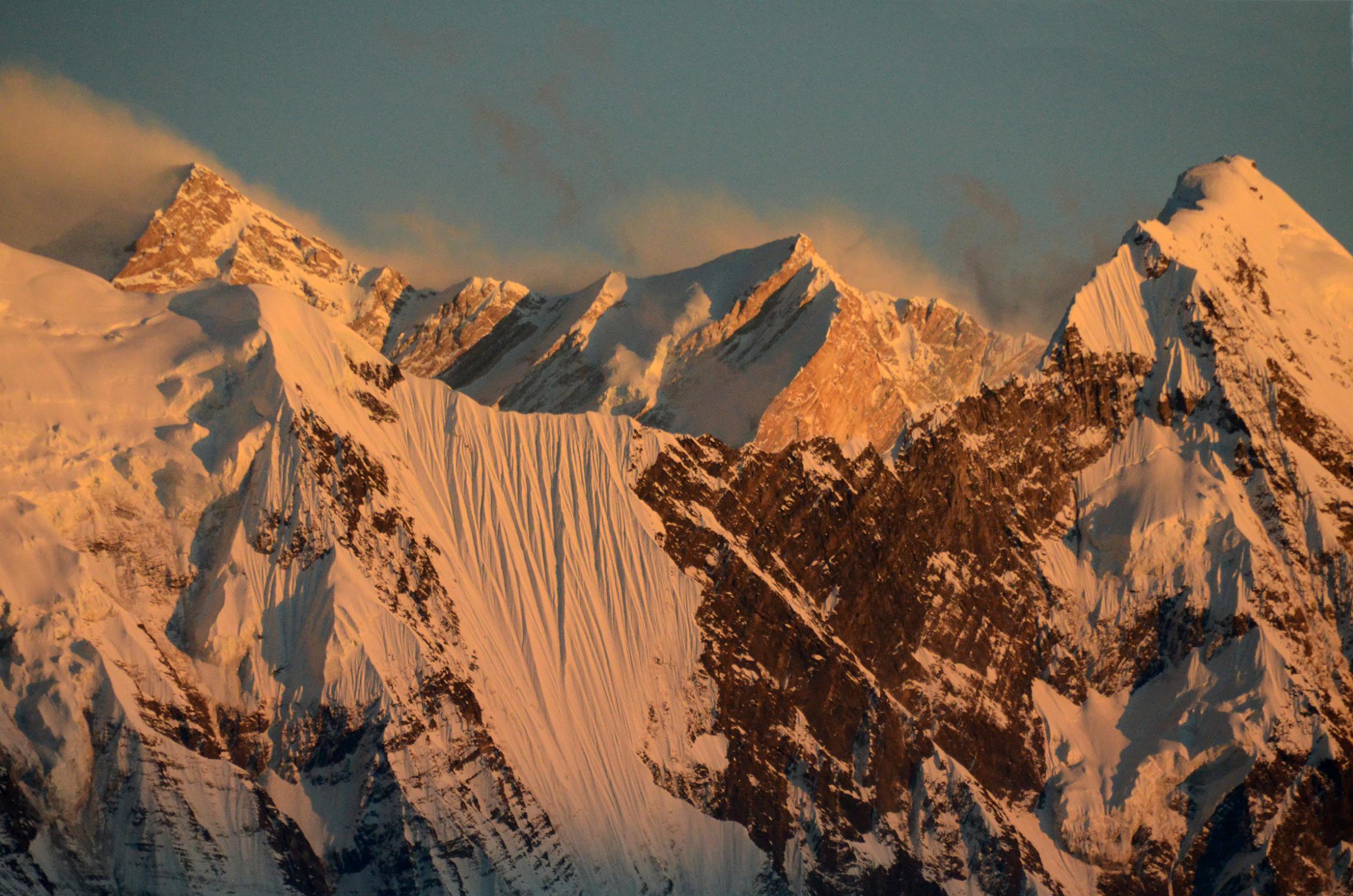 18 Annapurna Northwest Face and Nilgiri South Close Up From Kalopani At Sunset Around Dhaulagiri 